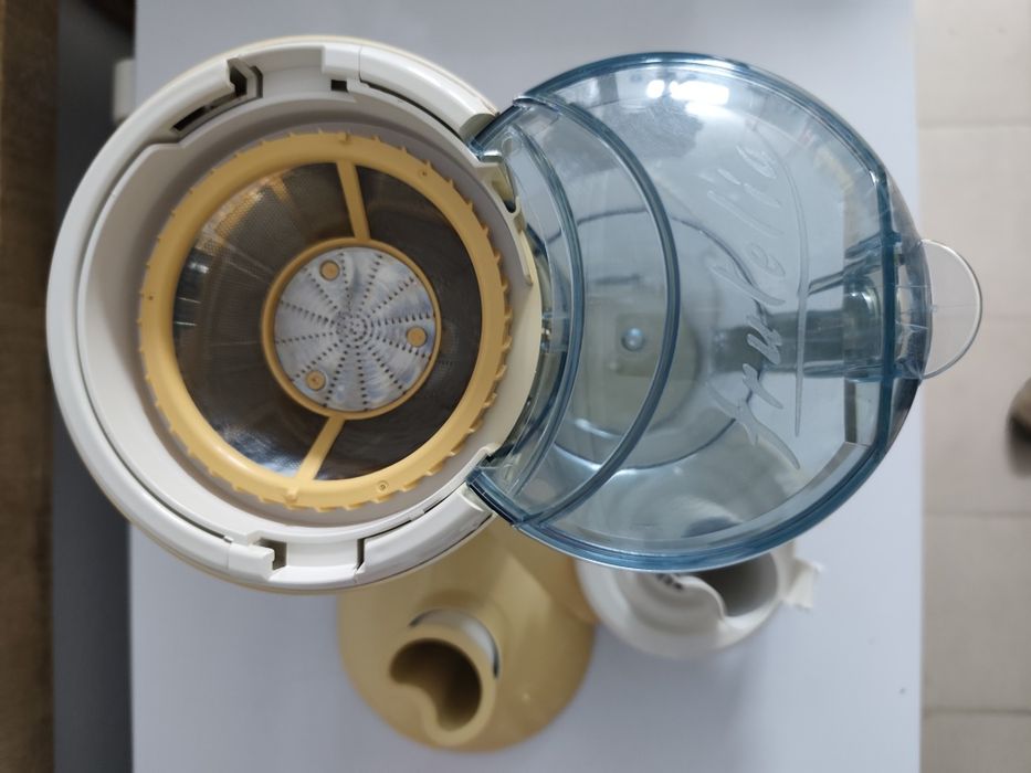 Máquina de sumos Moulinex