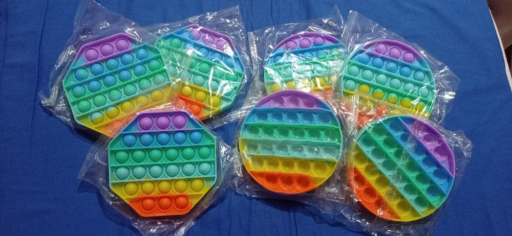 Pop it   іграшка