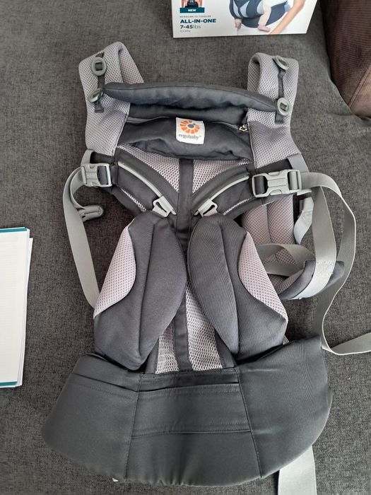 Marsúpio Ergobaby Omni 360 – Carbon Grey