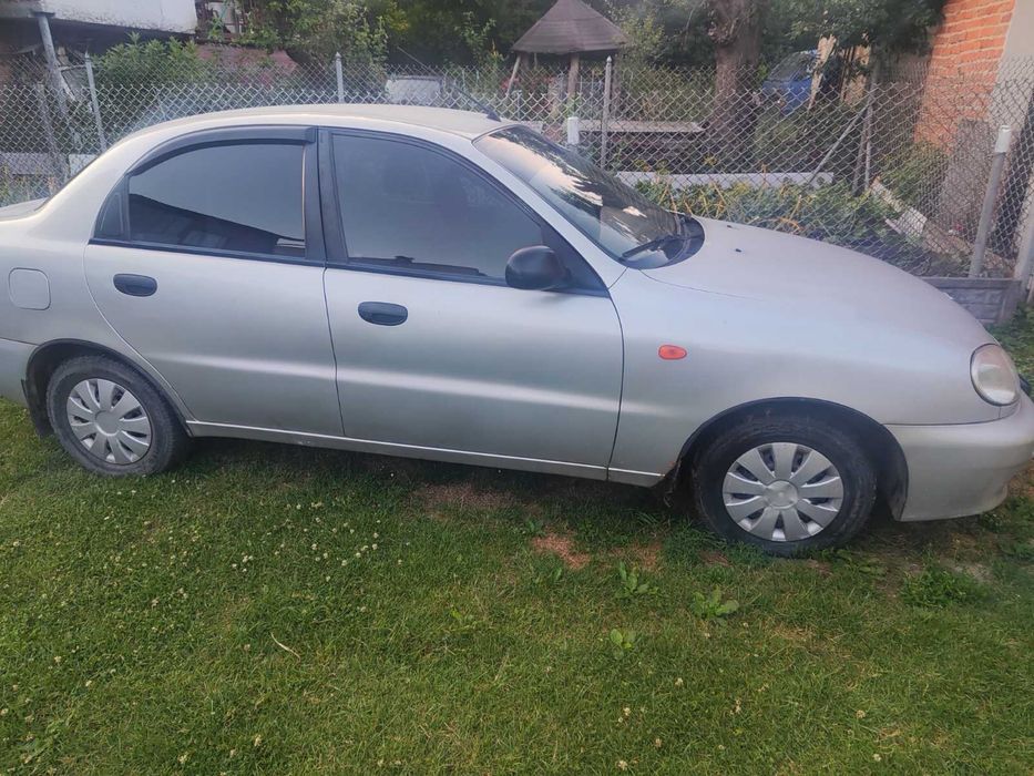 Daewoo Део ланос 2007 рік