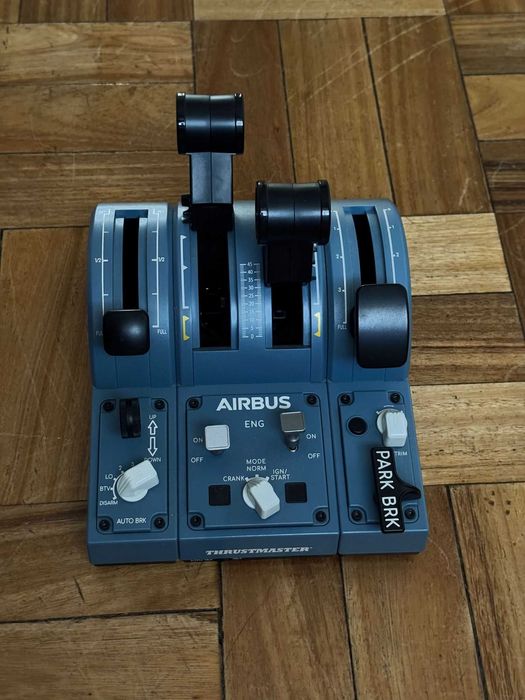 Thrustmaster TCA Captain Pack Airbus + Pedais