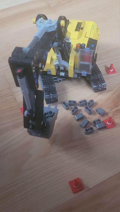 Lego technic koparka 42121