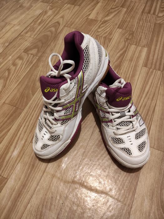 Женские кросовки Asics 40р