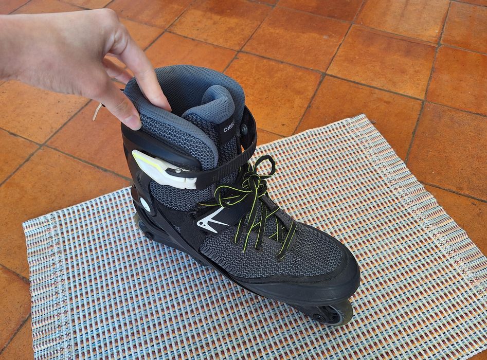 Patins Oxelo Adulto número 43 (Abec 5)