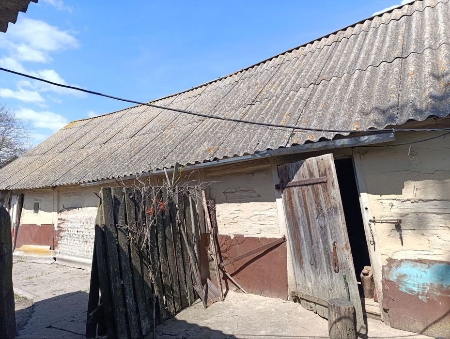Продам будинок  село П'ятка