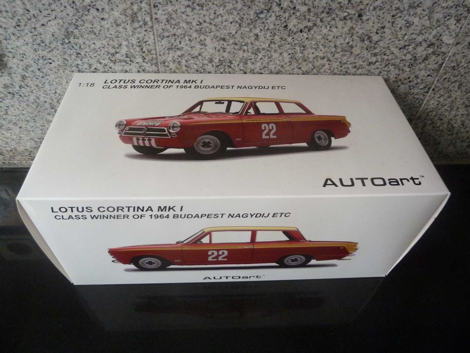 1:18 AutoArt, Lotus Cortina MK I, Winner 1964 Budapest, Minichamps