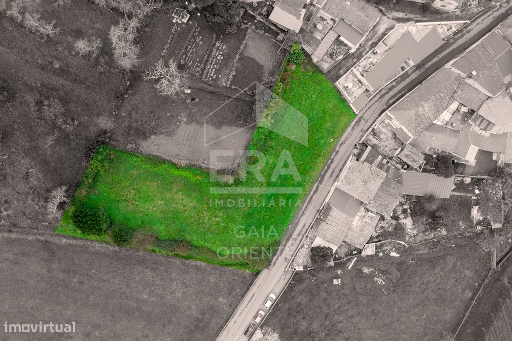 Terreno 1730 m² em Pedroso