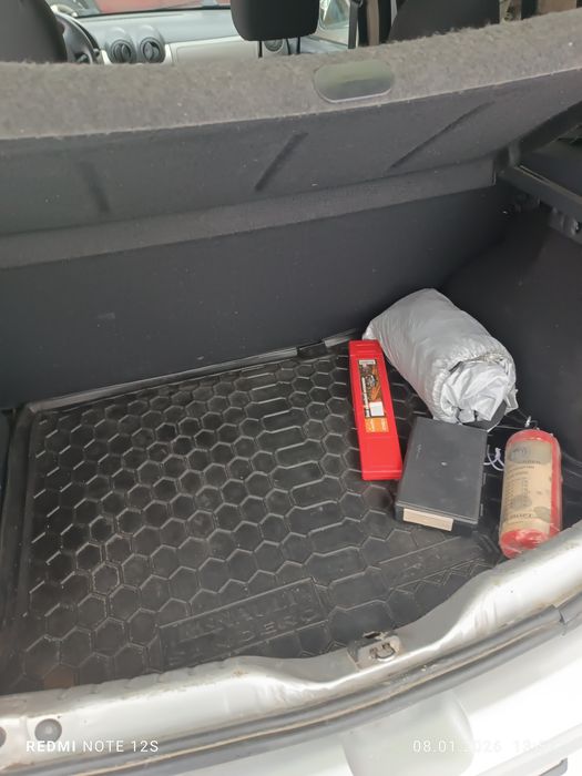 Dacia sandero 2010 дизель 1.5