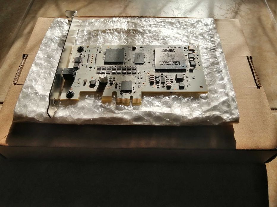 Universal Audio UAD-2 PCIe Solo Core Sound Card64563917408897120