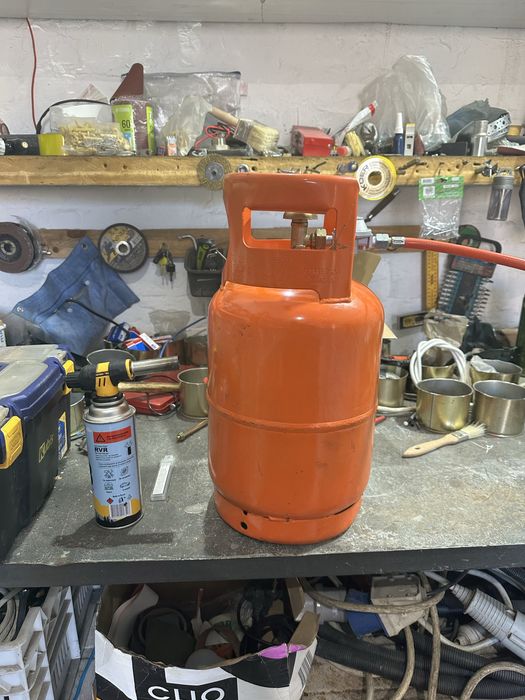 Газовий балон 12 л з новим вентилем