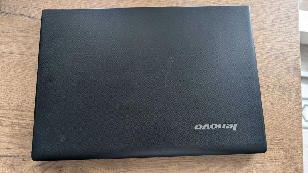 Laptop Lenovo IdeaPad 100