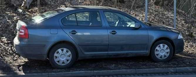 Skoda Octavia 2004 2,0FSI 150KM do naprawy lub na części