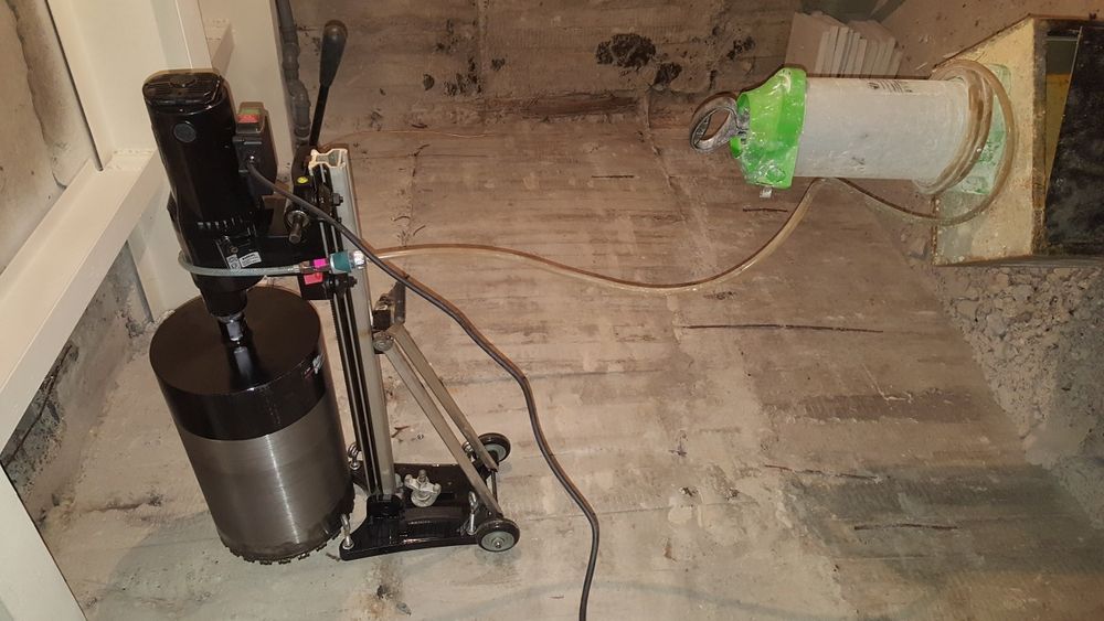 Алмазная резка бурение сверление отверстий, бетона алмазными коронками