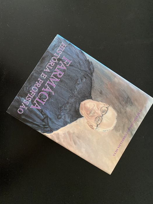 Livro Farmácia História e Profissão