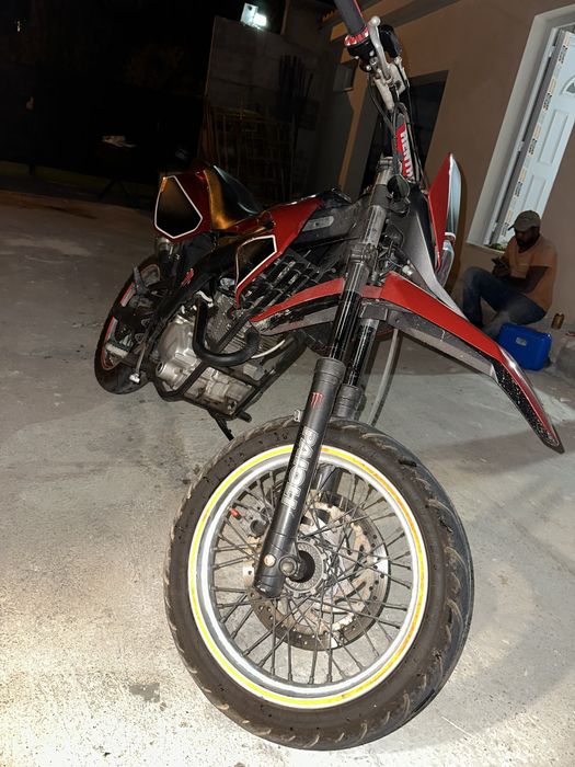 Derbi senda 125 4t