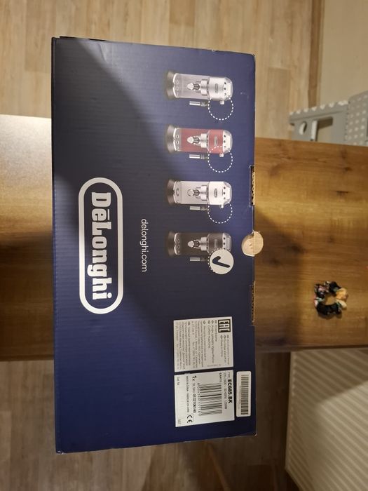 Ekspres Delonghi EC 685.BK