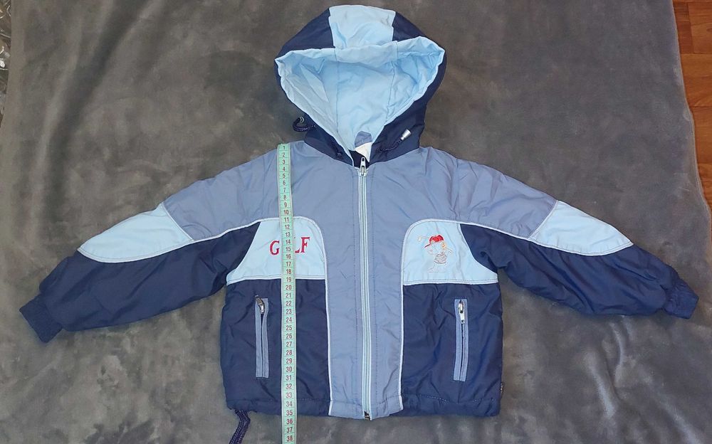 Продам куртки від 6 місяців і до 2 років для хлопчика