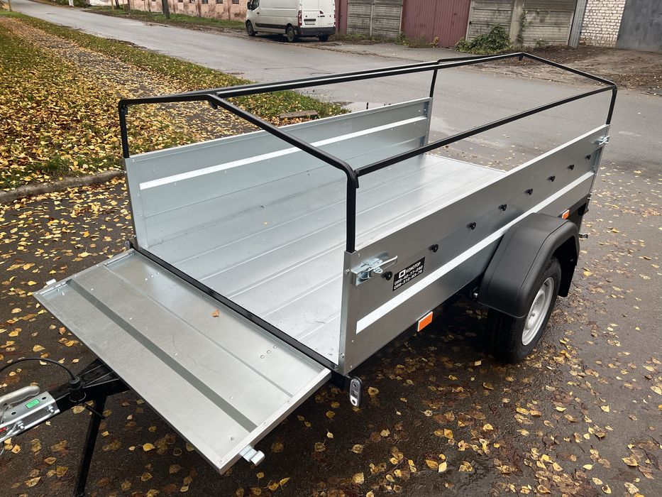 Причіп розміром 2.56 м Х 1.31 м Х 45 см