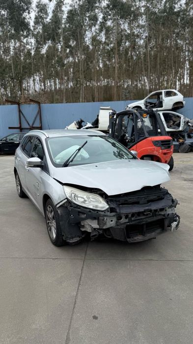 Para peças FORD Focus III Carrinha