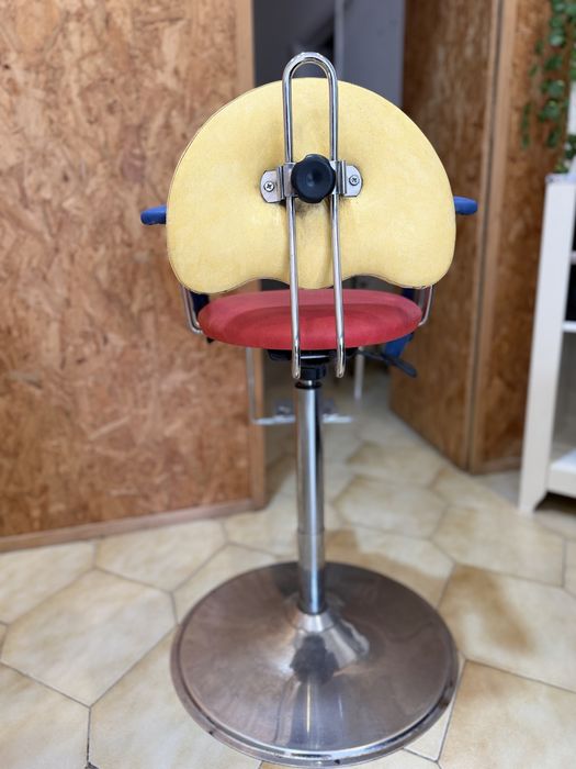 Cadeira de corte para crianca