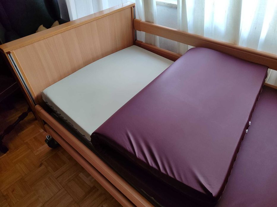 Cama Articulada elétrica  Elevatória Sensicare