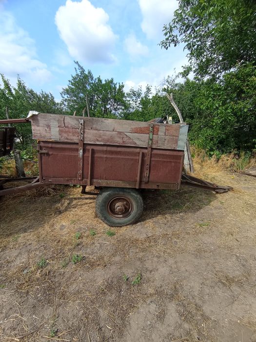 Одноосний причеп до трактора