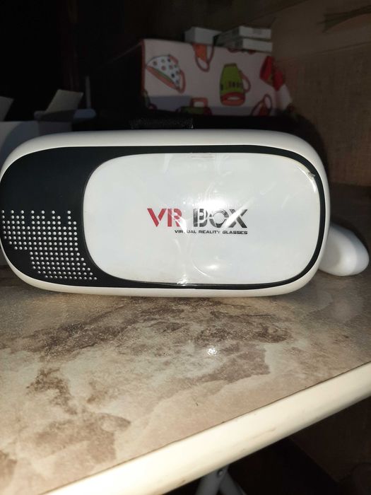 Продам окуляри VR Box.