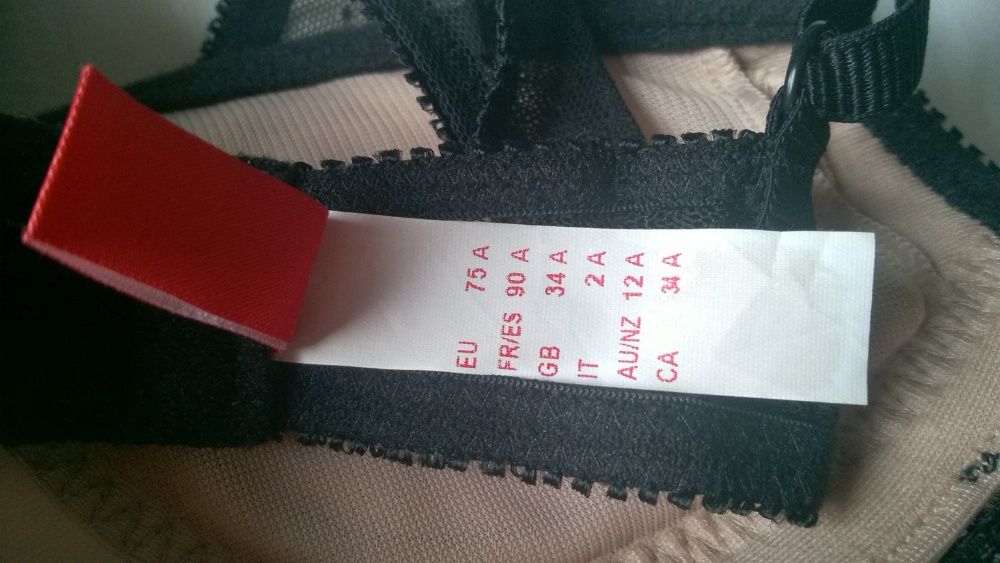 NOWY Biustonosz Triumph koronka 75 A - 34 A