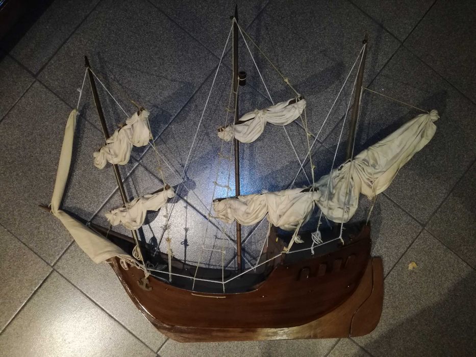 Barco decorativo de parede, excelente estado elegante e original