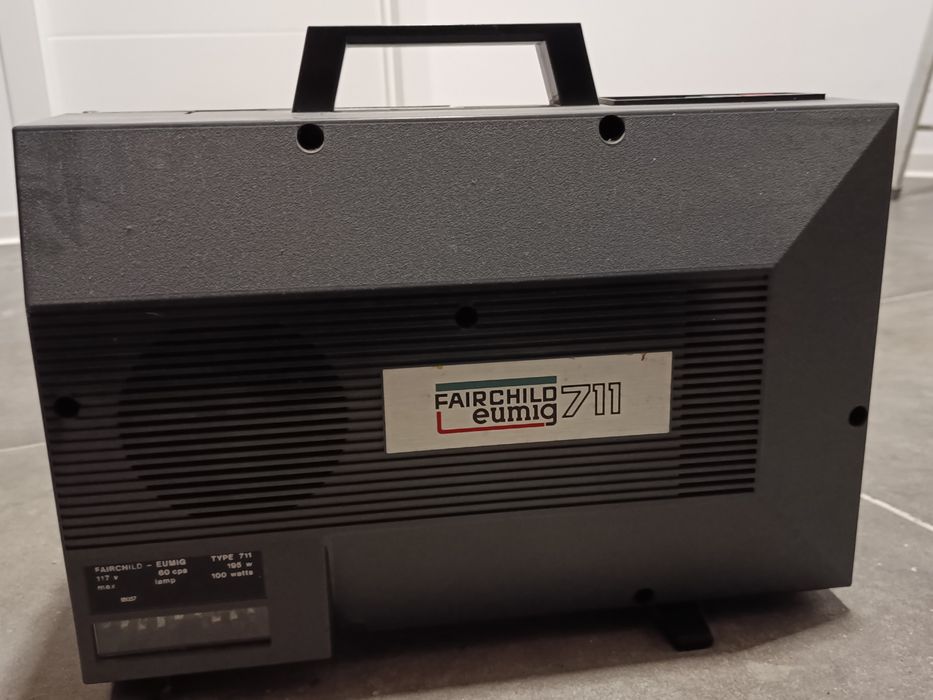 Projetor Eumig 711 R Super8