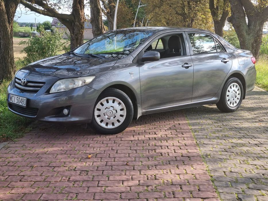 Toyota Corolla Salon Polska + Pierwszy właściciel + Klimatyzacja + 4 x El. Szyby + Ga