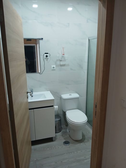 Aluga-se apartamento t2 Quinta da Sardinha