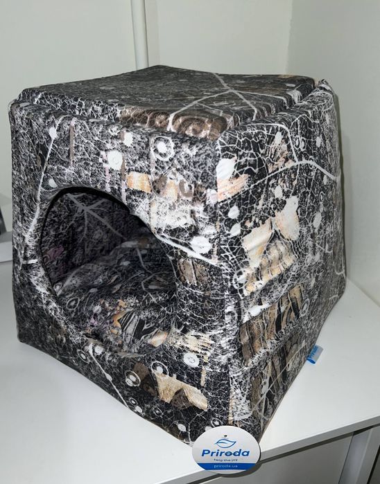 Продам лежанку/хатинку для котика/собачки