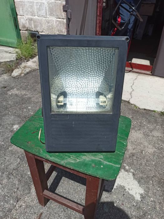 Светильники фонари