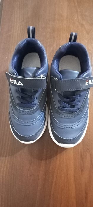 Продам кросівки на хлопчика