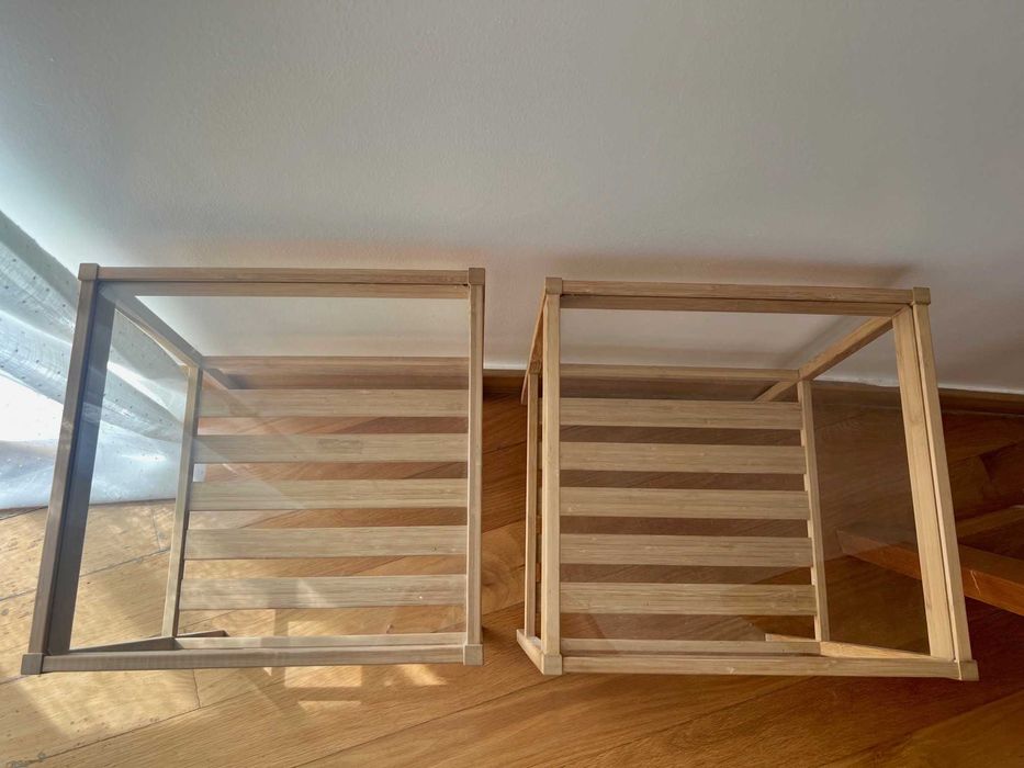 Mesas de cabeceira bambu e vidro