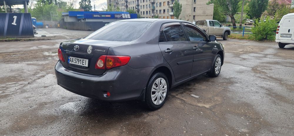 Продам Toyota Corolla