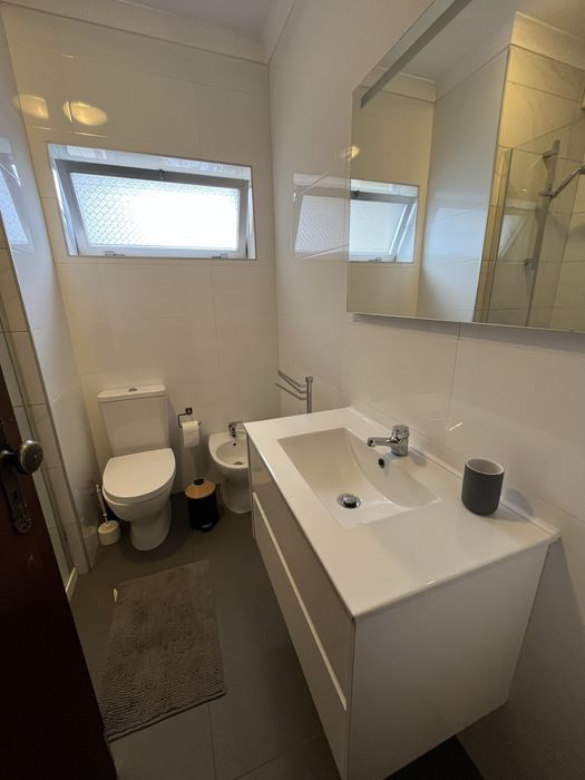 T2 mobilado em Ceira, 85 m², perto do Metro Mondego, com contrato