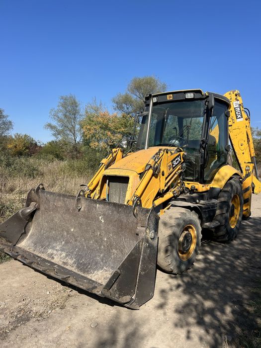 Jcb 3CX 2005 гарний стан