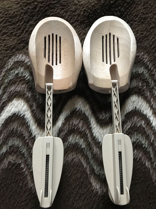 Формо тримачі для взуття Clarks