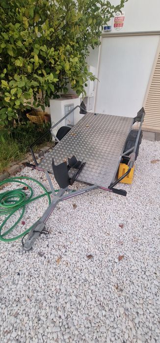 Atrelado para moto