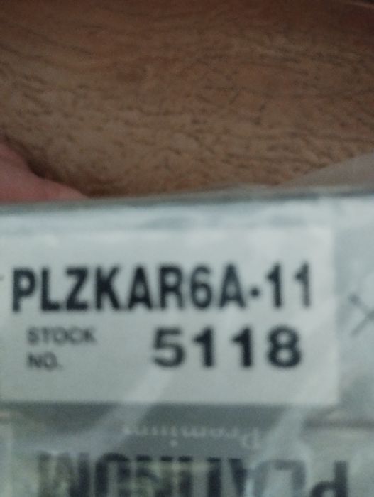 Свічки запалювання на Нісан,Рено NGK  PLZKAR6A-11 . NO 5118 .бензин,