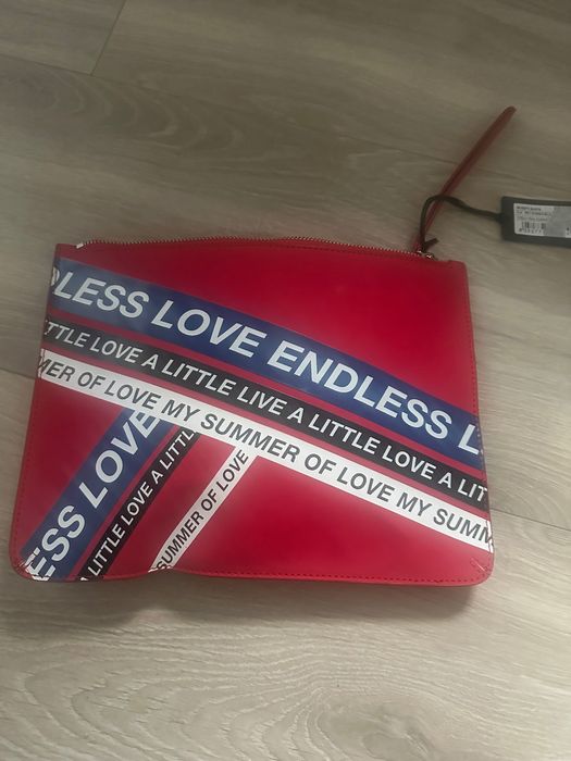 Saszetka marki pinko