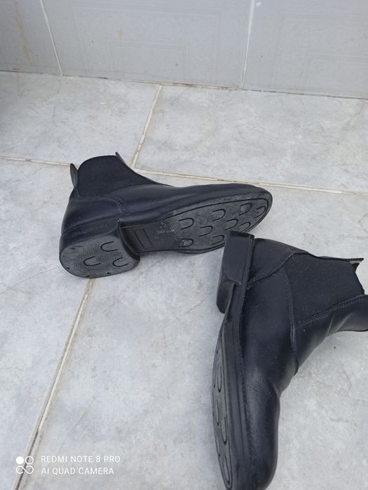 Botins de Equitação n. 37, em Couro Criança Classic Preto