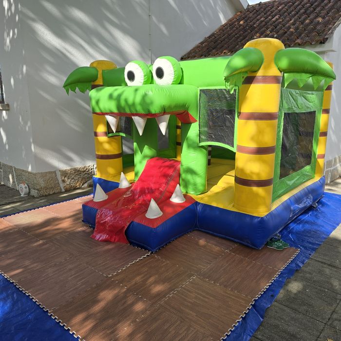 Aluguer de insufláveis