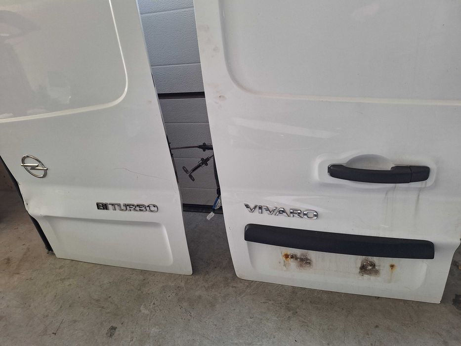drzwi tylne vivaro B trafic III talento nv300 14-