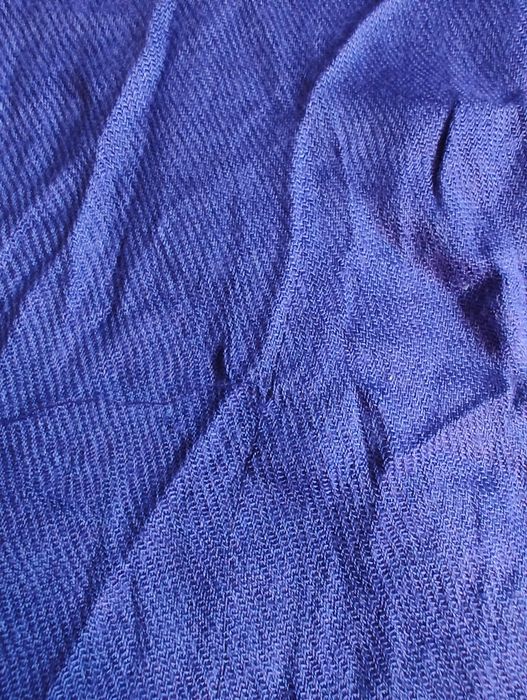 Fioletowa apaszka z frędzlami