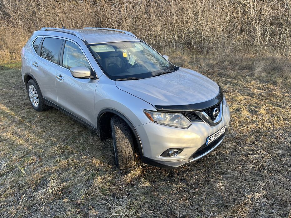 Nissan Rogue 4WD, газ-бензин