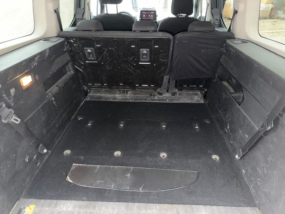 Citroën Berlingo 1.5 BlueHDi XL shine 7 lugares
