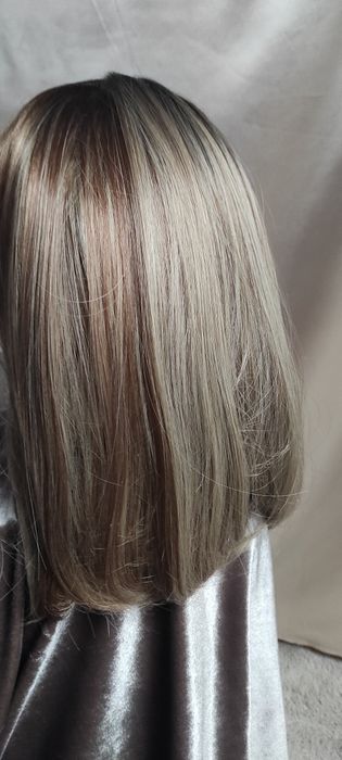 Peruka blond ombre koloryzacja włosów